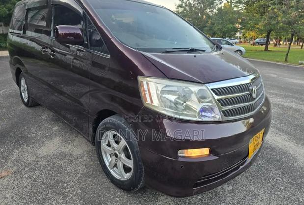 Toyota Alphard 2004 Black