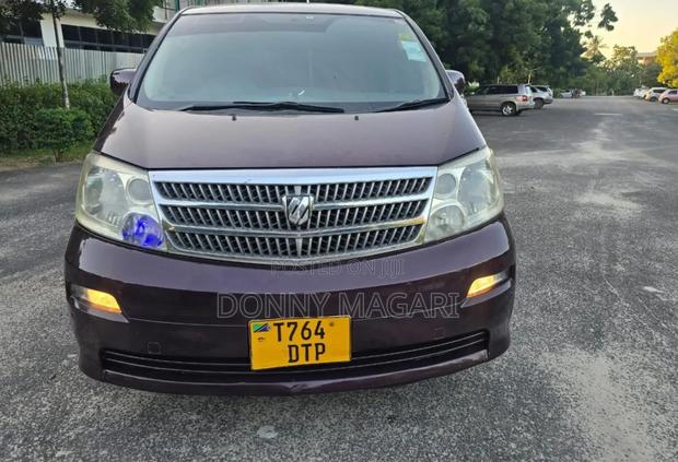 Toyota Alphard 2004 Black