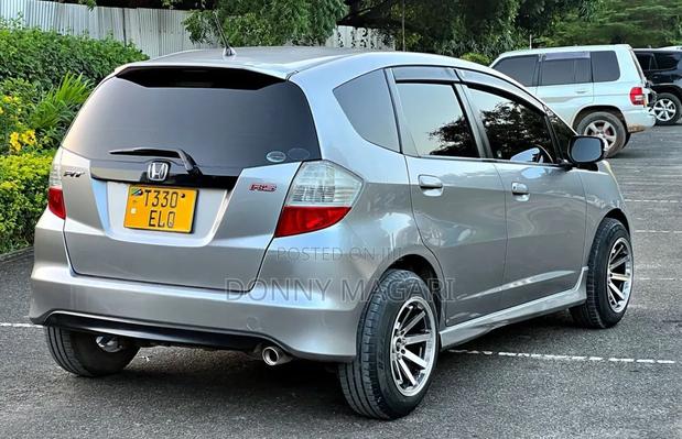 Honda Fit 2007 Gray