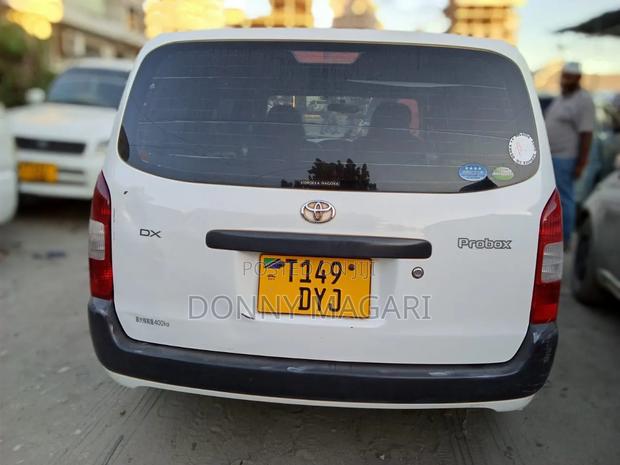 Toyota Probox 2006 White