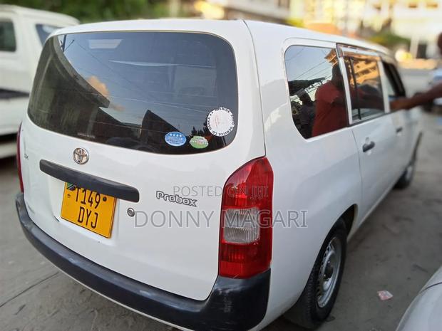 Toyota Probox 2006 White