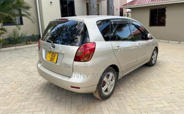 Toyota Corolla Spacio 2005 Silver