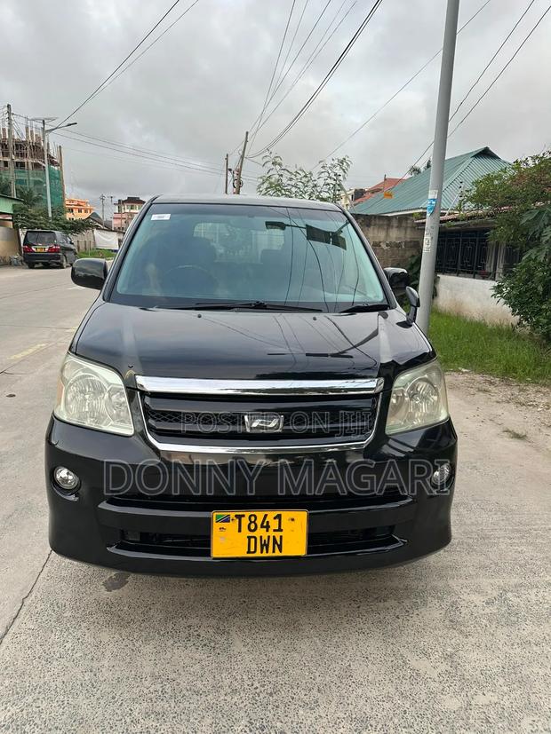 Toyota Noah 2008 Black