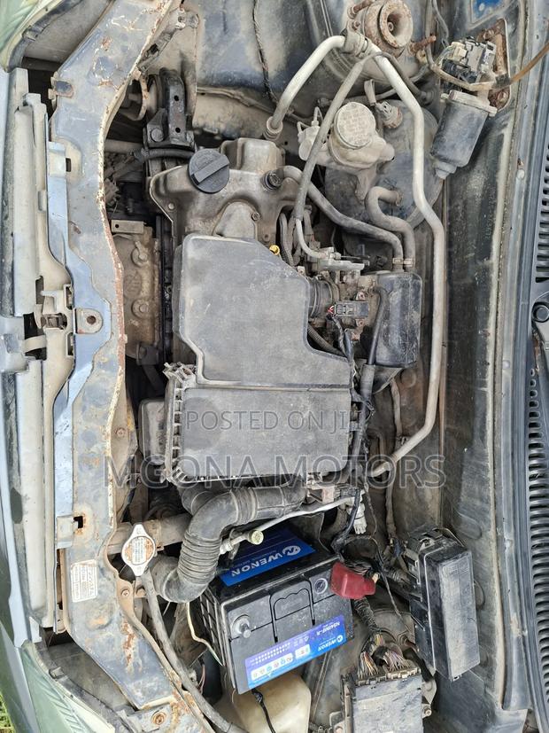 Suzuki Swift 2005 Gray
