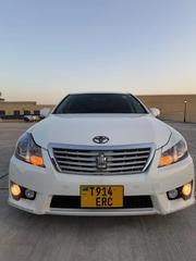 Toyota Crown 2010 White for sale