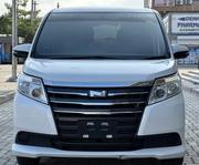 Toyota Noah 2016 White for sale