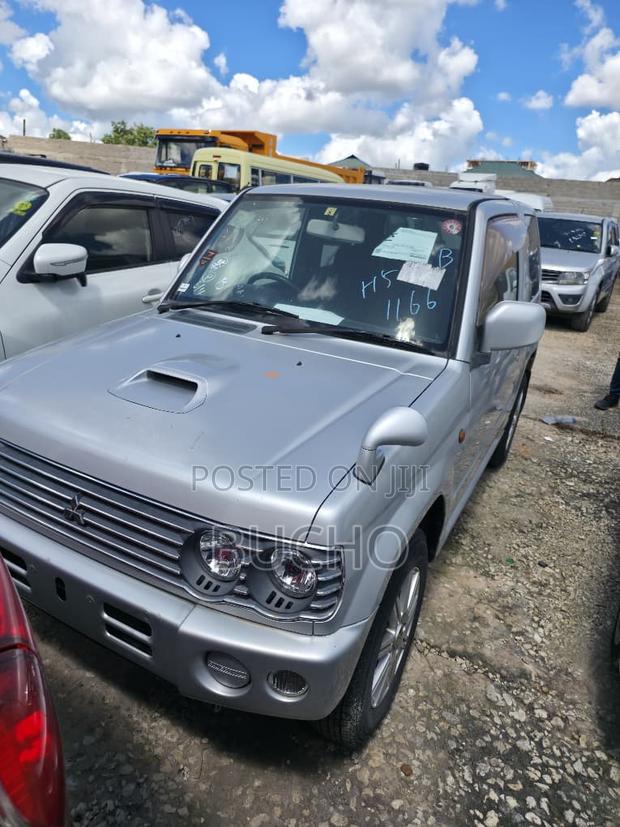 Mitsubishi Pajero Mini 1999 Silver