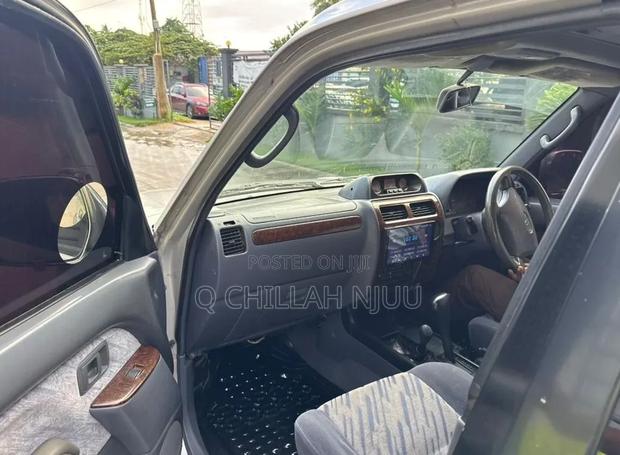 Toyota Land Cruiser Prado 1998 Silver