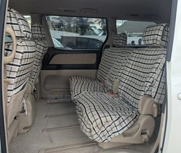 Toyota Alphard 2002 White