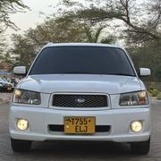 Subaru Forester 2004 White for sale