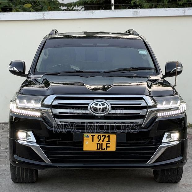 Toyota Land Cruiser 2014 Black