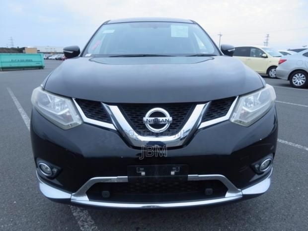 Nissan X-Trail 2.0 Petrol AWD 2016 Black