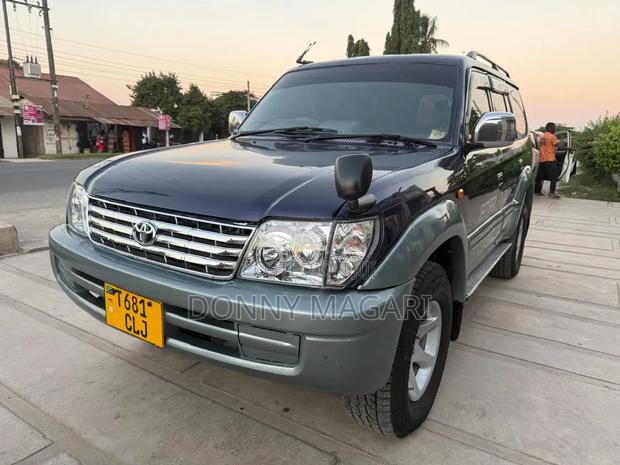 Toyota Land Cruiser Prado 1997 Blue