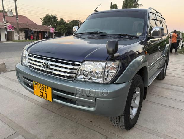 Toyota Land Cruiser Prado 1997 Blue