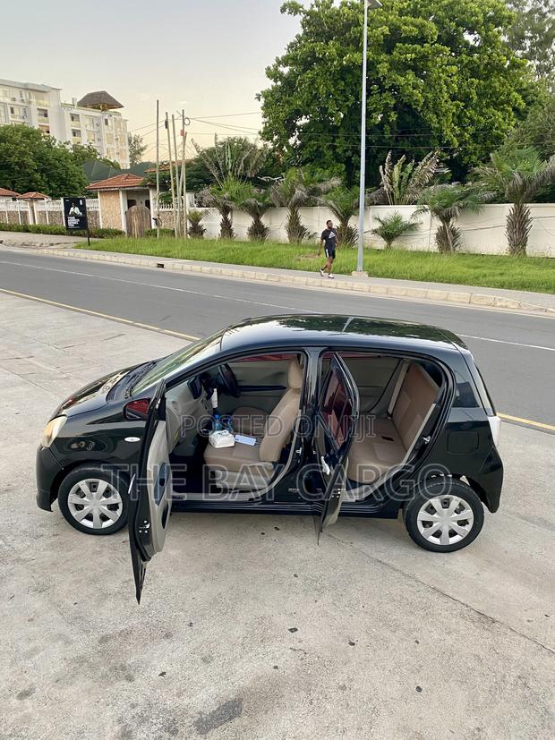 Daihatsu Mira 2014 Black