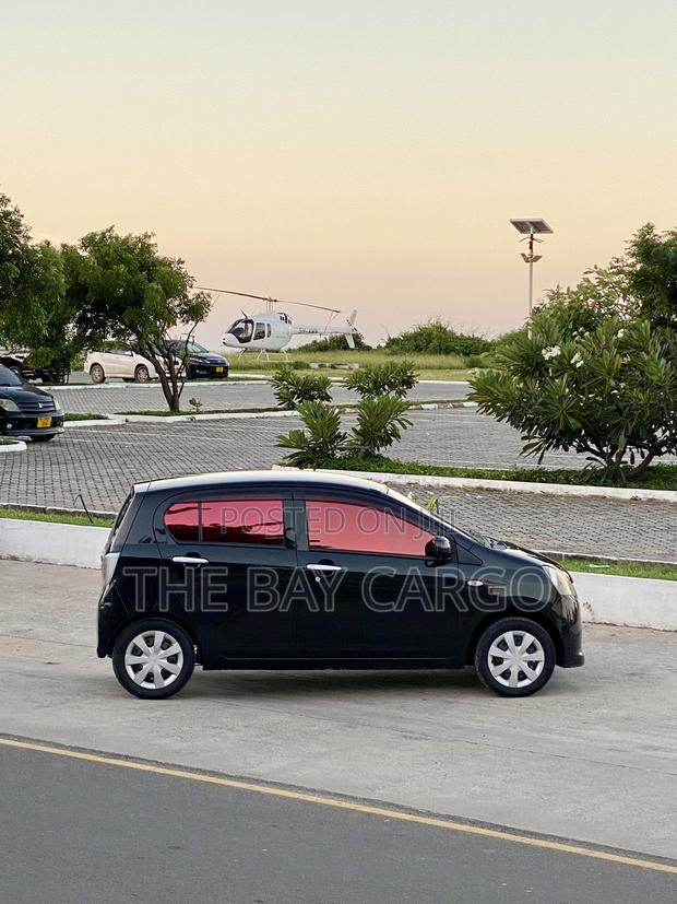 Daihatsu Mira 2014 Black