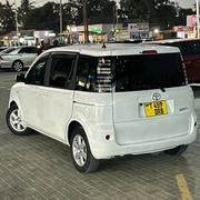 Toyota Sienta 2004 White for sale