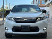 Toyota Harrier 2.0 2016 White for sale