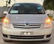 Toyota Corolla Spacio 2003 Gold for sale