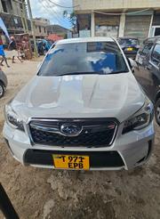 Subaru Forester 2015 White for sale