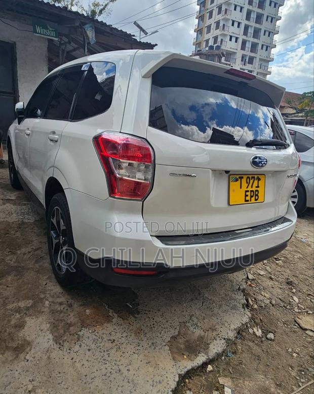 Subaru Forester 2015 White