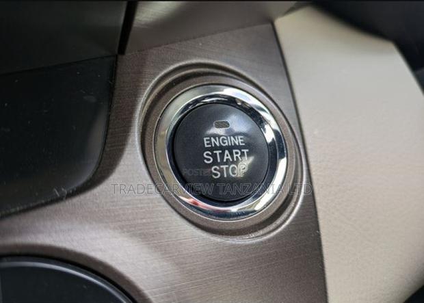 Toyota Vanguard 2008 Black