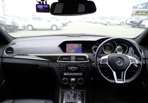 Mercedes-Benz C-Class C 180 (C204) 2012 Black