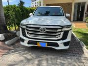 Toyota Land Cruiser 2023 White for sale