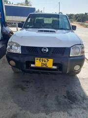 Nissan Hardbody 2007 White for sale