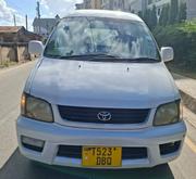 Toyota Noah 2.0 AWD (8 Seater) 2002 White for sale