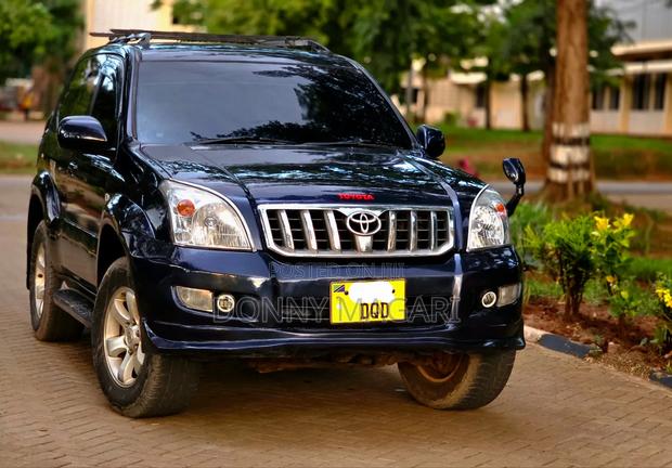 Toyota Land Cruiser Prado 2003 Black