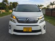 Toyota Alphard 2010 White for sale