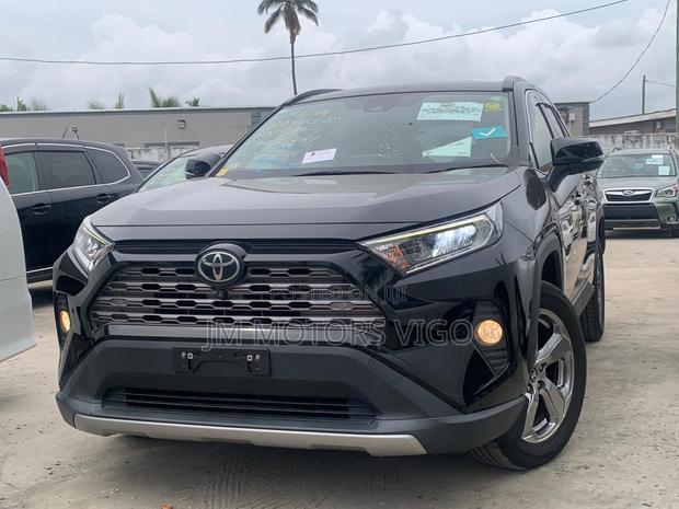 Toyota RAV4 2020 Black