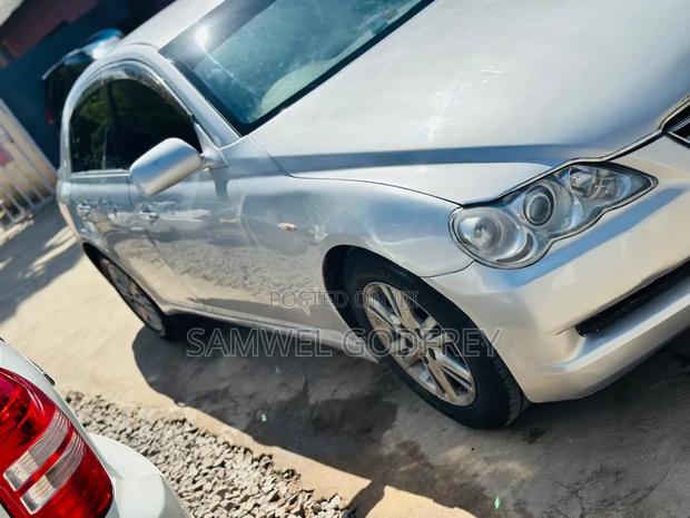 Toyota Mark X 2008 Silver