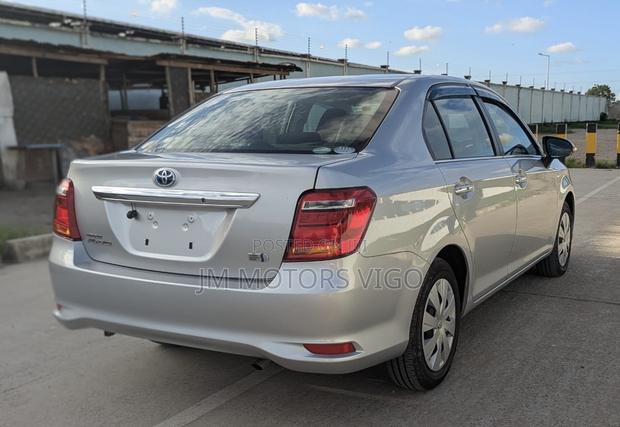 Toyota Axio 2016 Silver