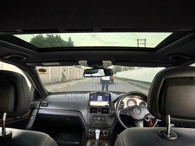 Mercedes-Benz C-Class 2009 Black