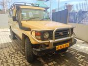 Toyota Land Cruiser HDJ 100 2000 Ivory for sale