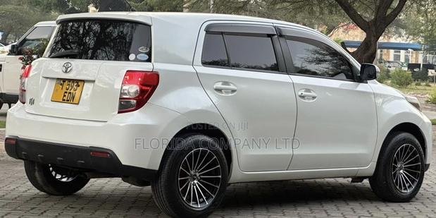 Toyota IST 2007 White