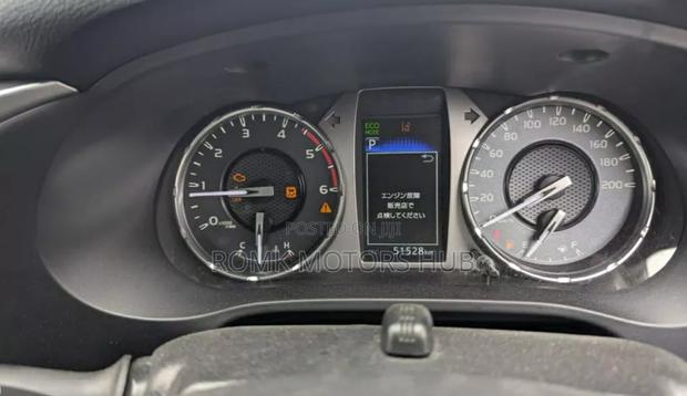Toyota Hilux 2019 Matt Black