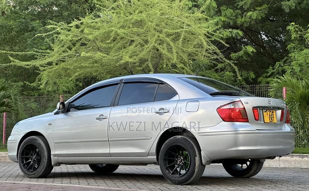 Toyota Premio 2004 Silver
