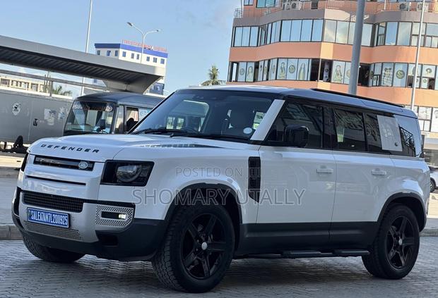 Land Rover Defender 2021 White