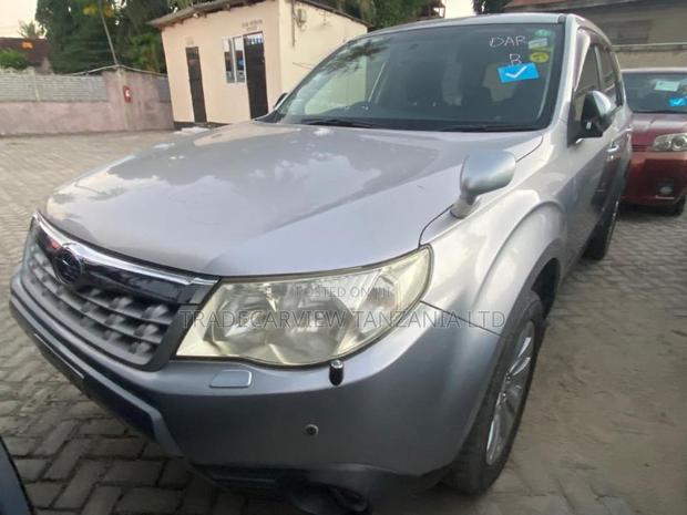 Subaru Forester 2011 Silver