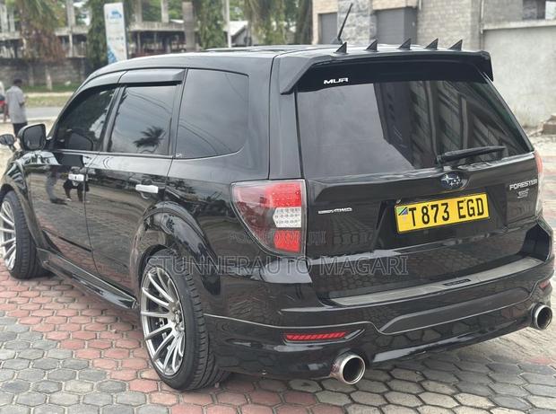 Subaru Forester 2011 Matt Black