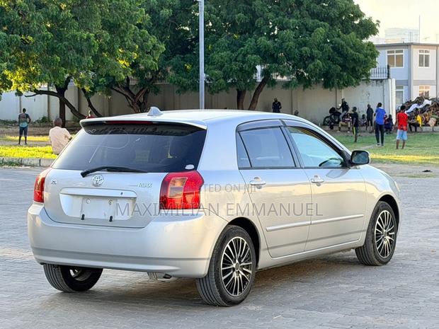 Toyota Allex 2004 Silver