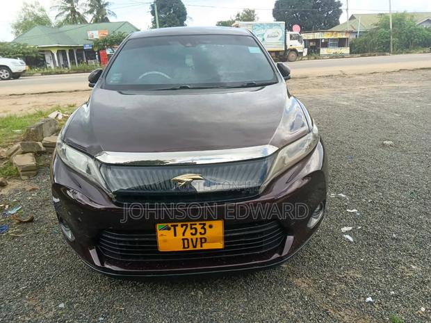 Toyota Harrier 2015 Maroon