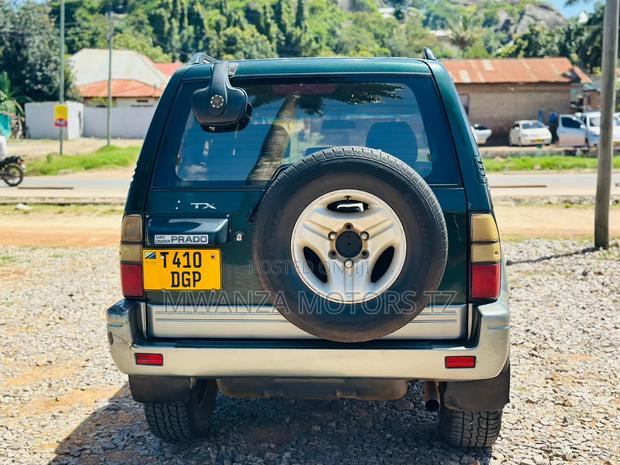 Toyota Land Cruiser Prado 1998 Green