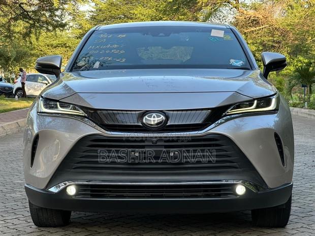 Toyota Harrier Z 2020 Beige