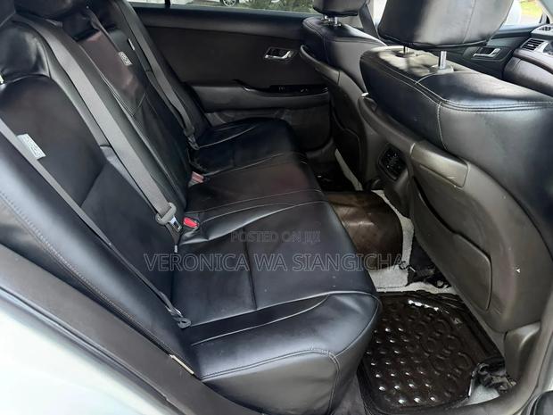 Toyota Crown 2008 White