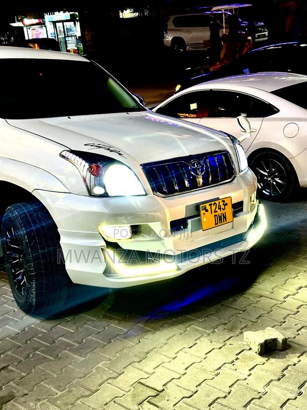Toyota Land Cruiser Prado 2008 White