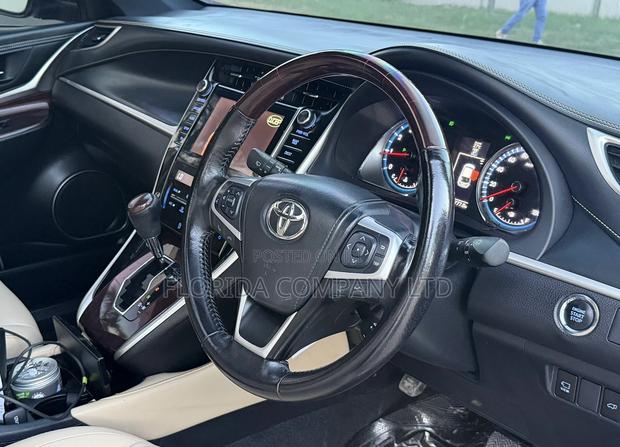 Toyota Harrier 2015 Black